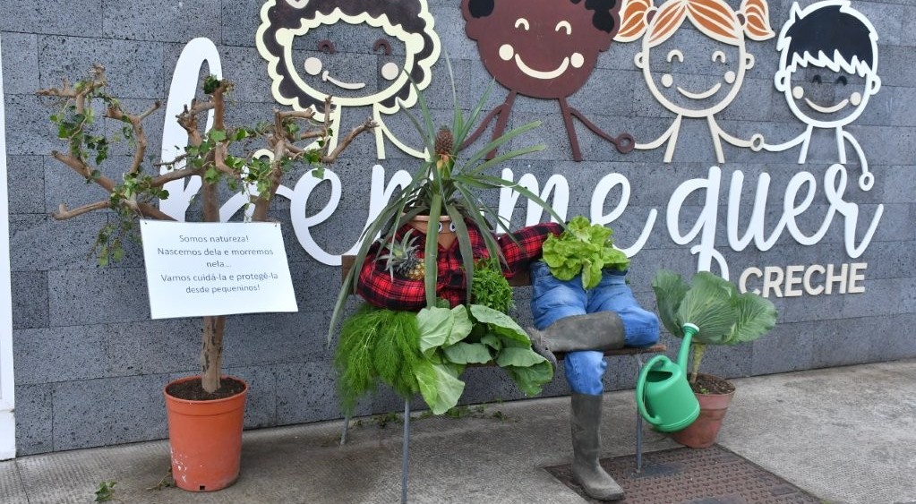 TRADIÇÃO VOLTA A GANHAR VIDA NA LAGOA COM 30.º CONCURSO DE MAIOS